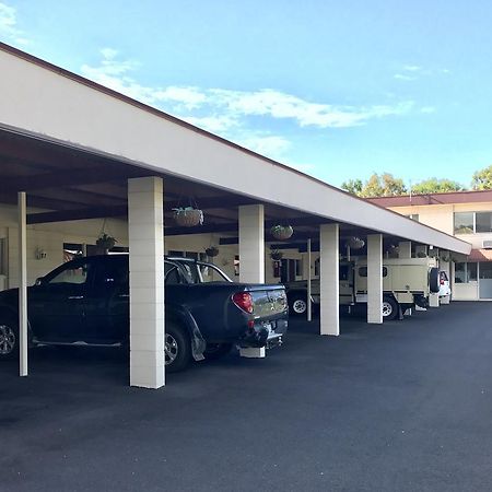 Cairns Motor Inn מראה חיצוני תמונה