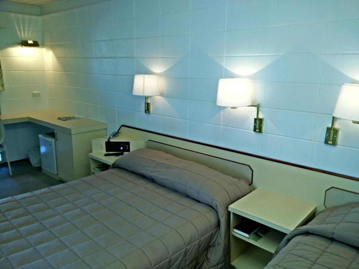 Cairns Motor Inn מראה חיצוני תמונה