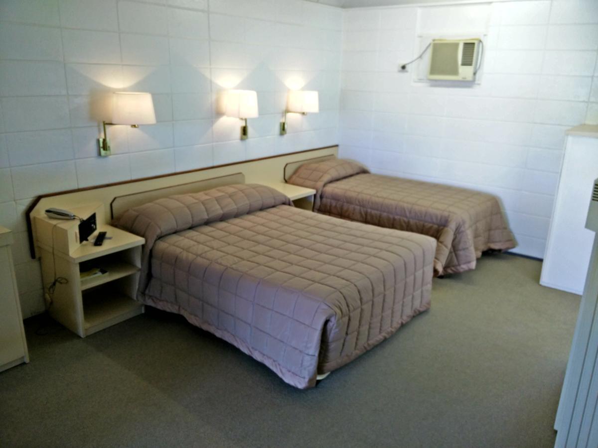 Cairns Motor Inn מראה חיצוני תמונה
