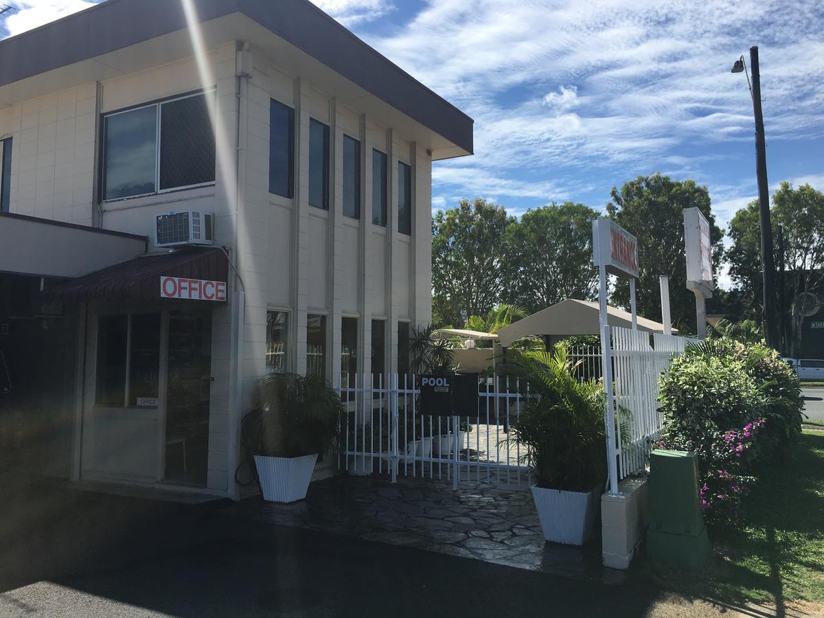 Cairns Motor Inn מראה חיצוני תמונה