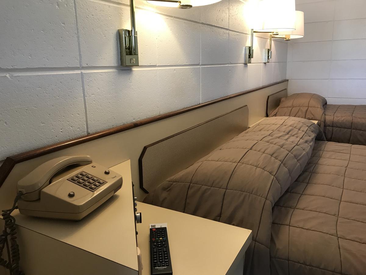 Cairns Motor Inn מראה חיצוני תמונה